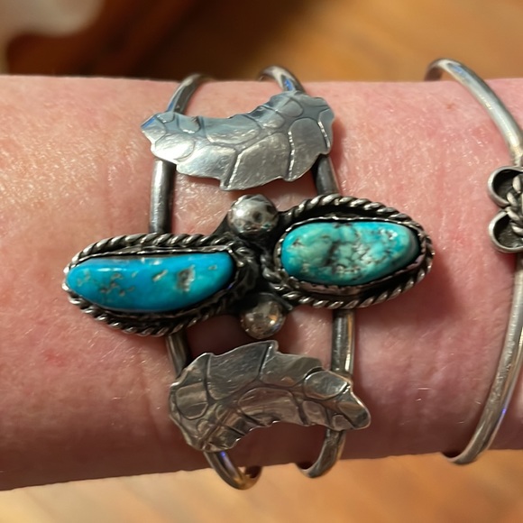 Old Pawn Large Two Turquoise Stone Sterling Cuff Beautiful! - Picture 3 of 11